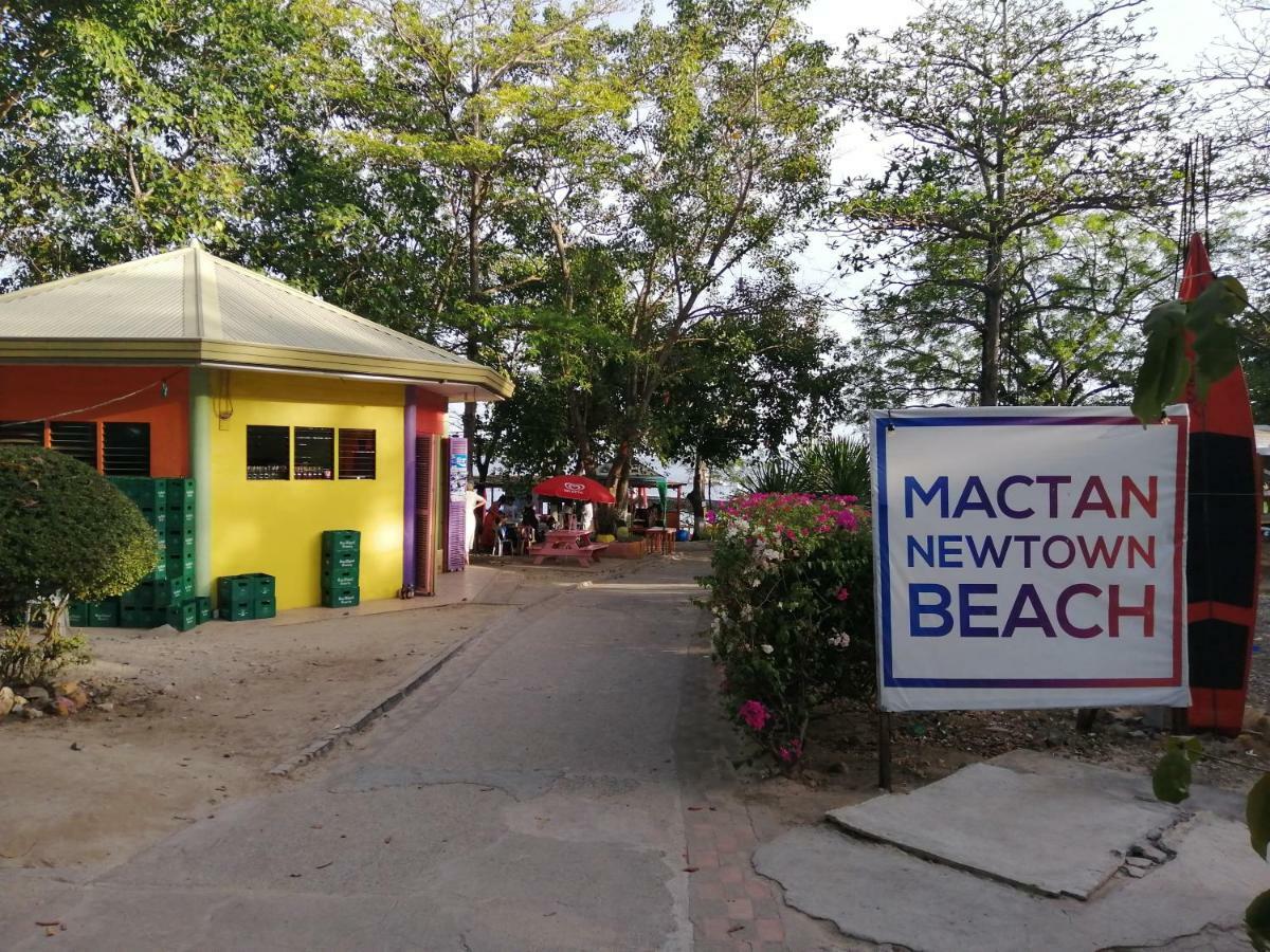 Apartamento Mactan Newtown Deluxe Island Breeze Isla de Mactán Exterior foto