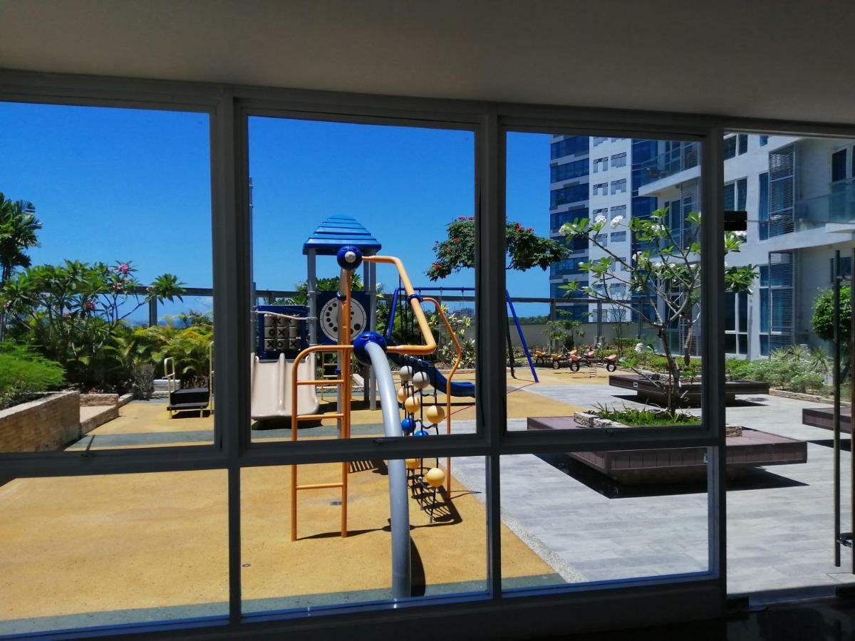 Apartamento Mactan Newtown Deluxe Island Breeze Isla de Mactán Exterior foto